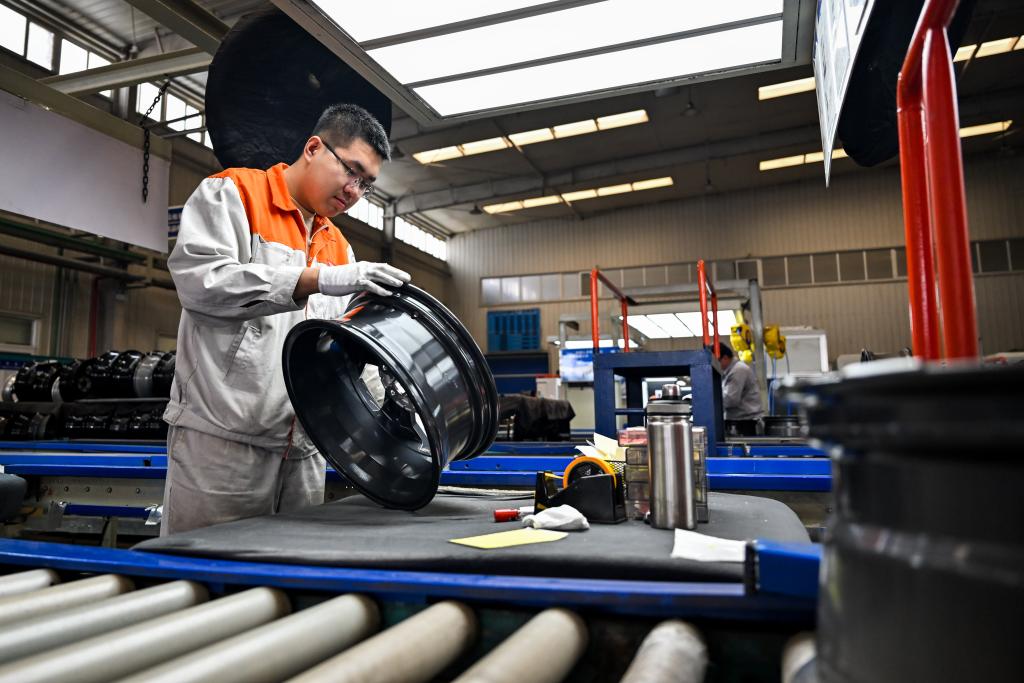 内蒙古包头：打造铝产业集群 促进经济发展