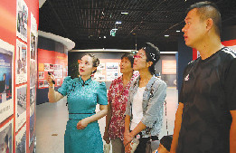 &ldquo;服务天骄圣地经济社会，描绘鄂尔多斯大美交通&rdquo;主题展览